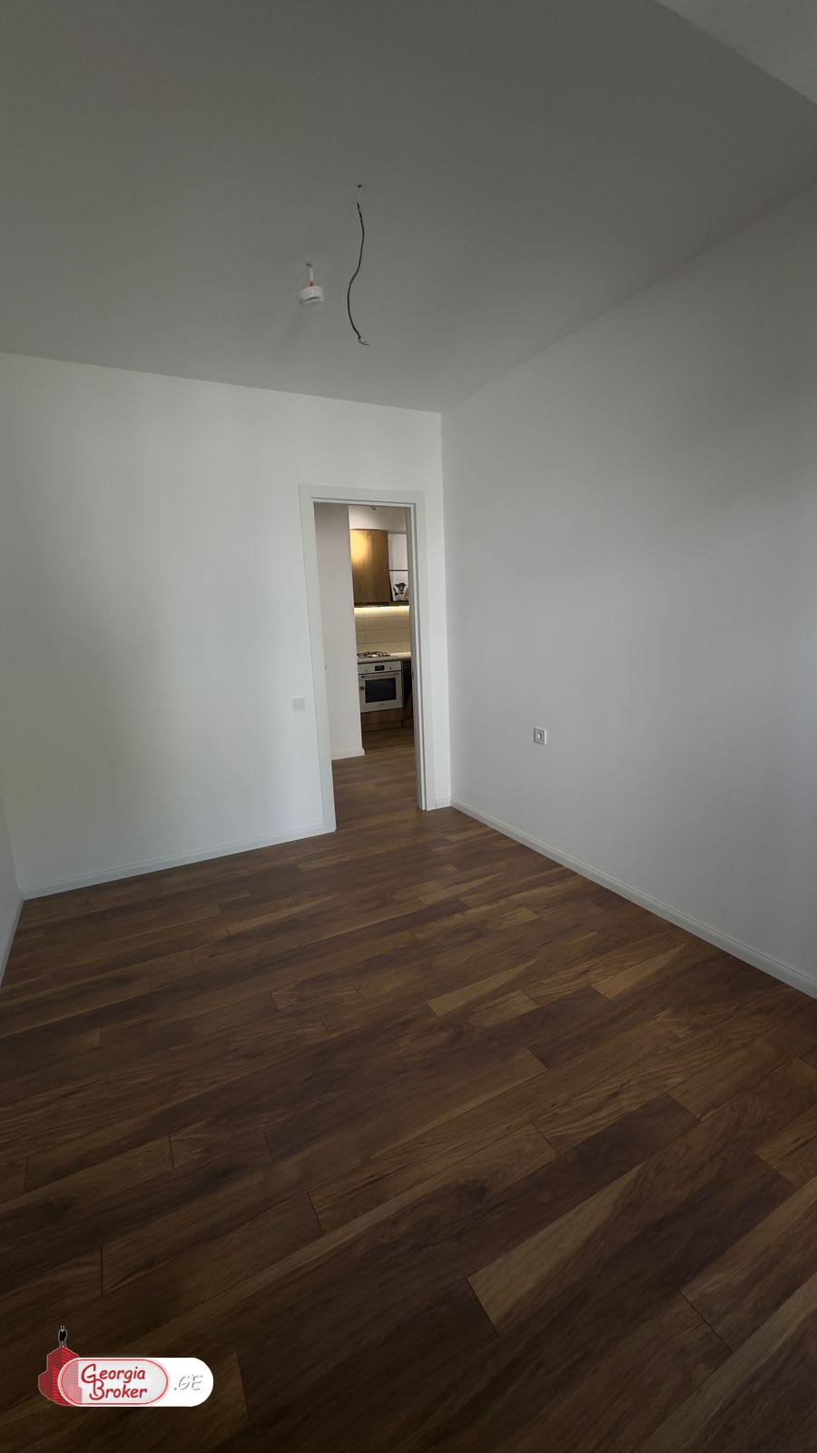 იყიდება ახალი გარემონტებული 2 ოთახიანი ბინა